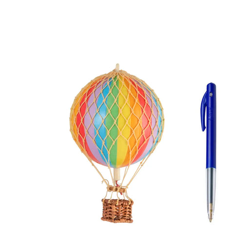 Décoration Suspendue "Floating The Skies" Arc-en-Ciel - AUTHENTIC MODELS